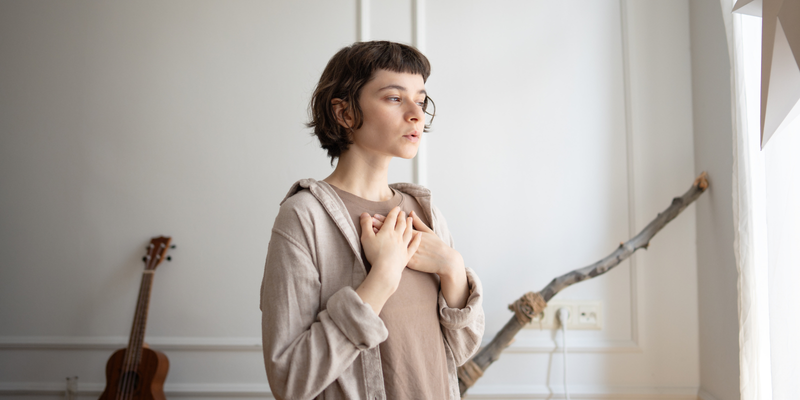 Respiración Consciente: Cómo el Breathwork Cambia tus Ondas Cerebrales