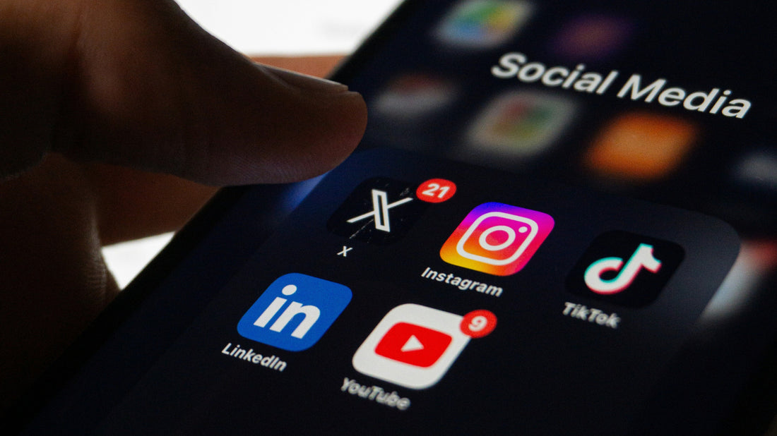 Desconéctate Para Reconectarte: Cómo las Pausas de las Redes Sociales Benefician Tu Mente