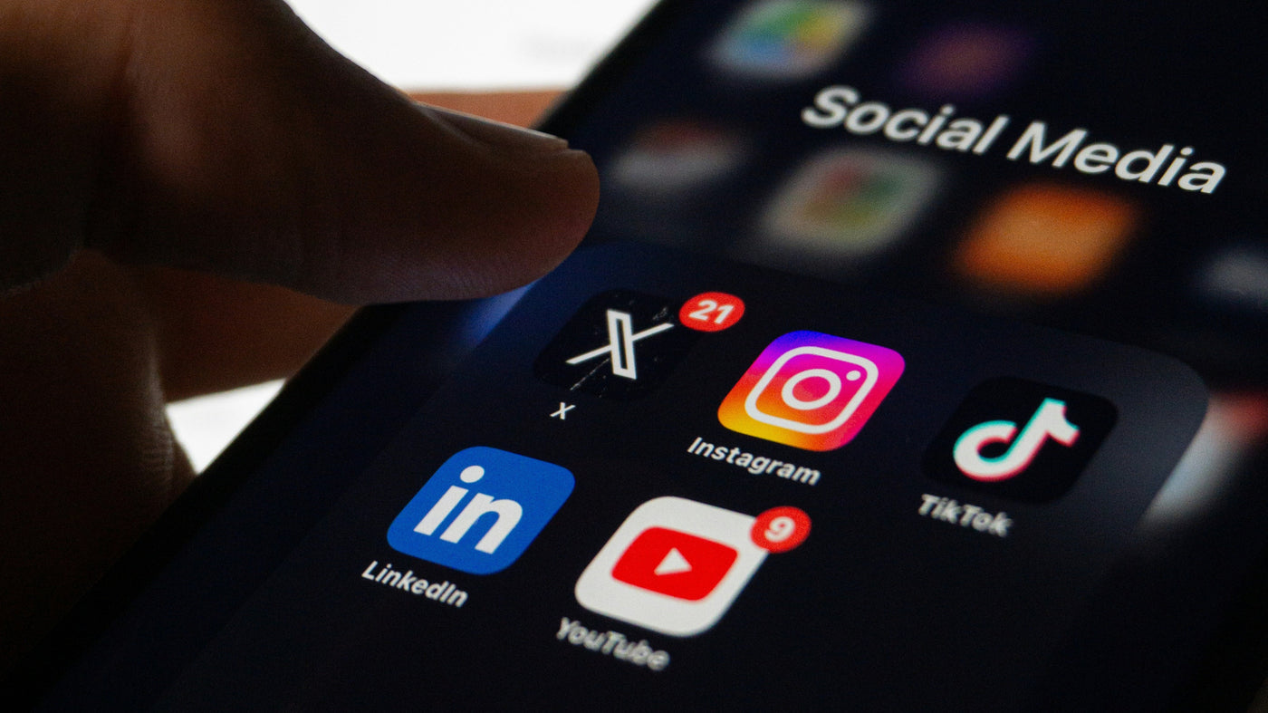Desconéctate Para Reconectarte: Cómo las Pausas de las Redes Sociales Benefician Tu Mente